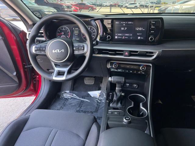 2023 Kia K5 LXS