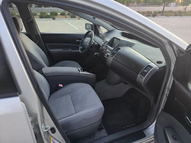 2004 Toyota Prius Base