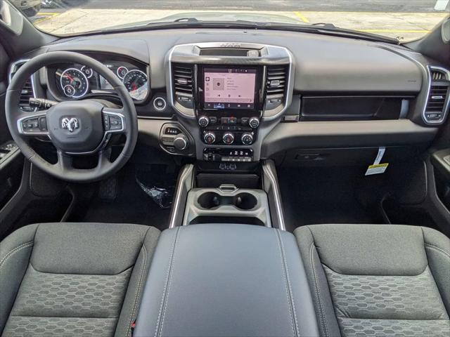 2026 Ram 1500 Big Horn Crew Cab 4x2 57 Box