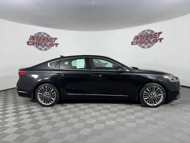 2018 Kia Cadenza Limited