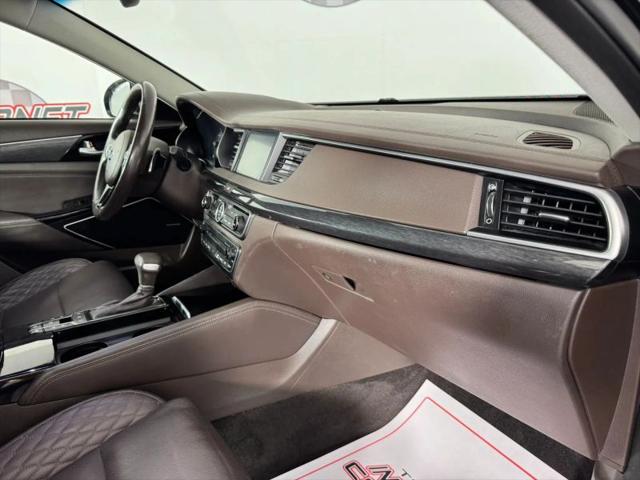 2018 Kia Cadenza Limited
