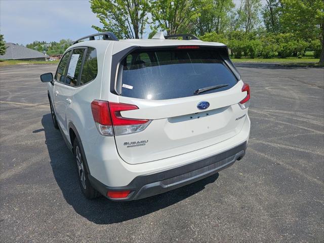 2022 Subaru Forester Premium