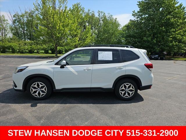 2022 Subaru Forester Premium for sale in Urbandale, IA