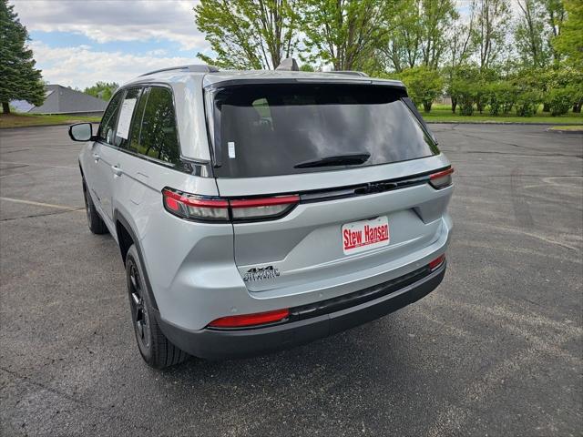 2024 Jeep Grand Cherokee Altitude 4x4