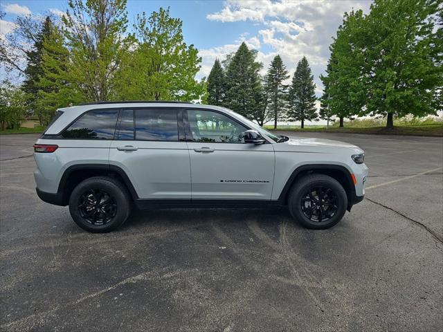 2024 Jeep Grand Cherokee Altitude 4x4