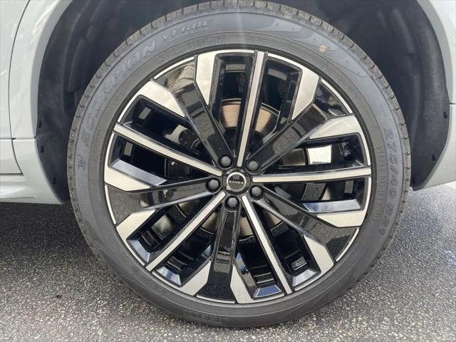 2026 Volvo XC90 Ultra, B6 AWD Gas (mild hybrid), Gasoline, Bright, 7 Seats