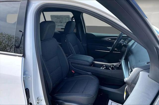 2026 Chevrolet Traverse AWD LT