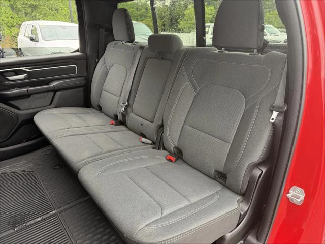 2022 Ram 1500 Big Horn Crew Cab 4x4 5'7" Box