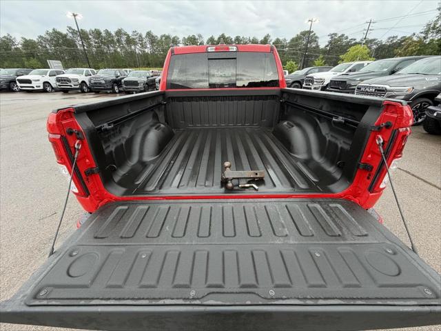 2022 Ram 1500 Big Horn Crew Cab 4x4 5'7" Box