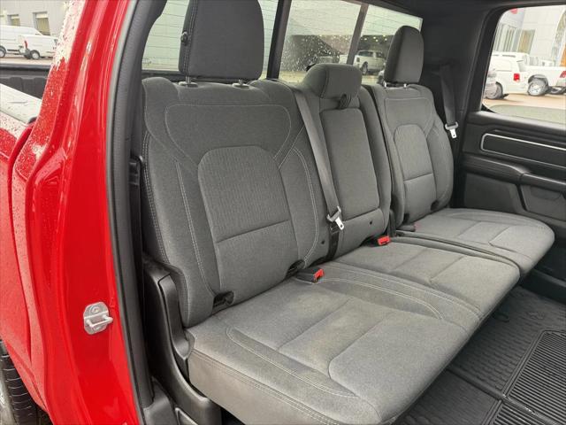 2022 Ram 1500 Big Horn Crew Cab 4x4 5'7" Box