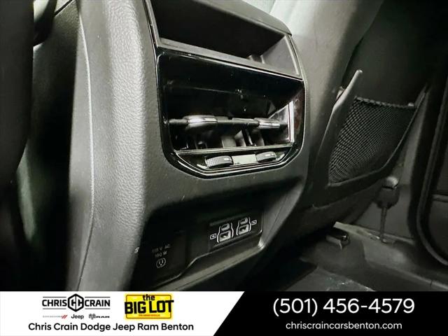 2025 Jeep Grand Cherokee Altitude 4x4