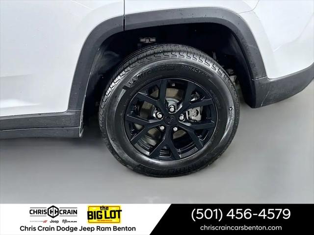 2025 Jeep Grand Cherokee Altitude 4x4