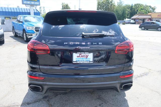 2016 Porsche Cayenne Base