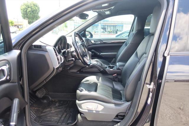 2016 Porsche Cayenne Base