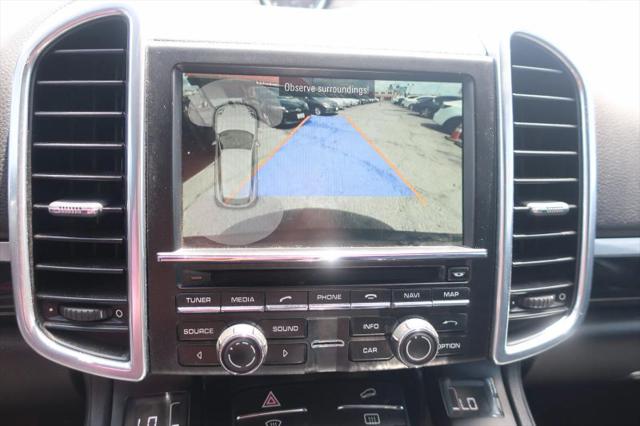 2016 Porsche Cayenne Base