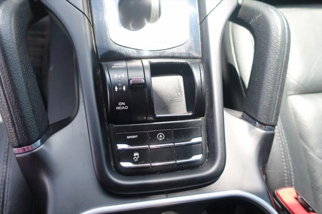 2016 Porsche Cayenne Base