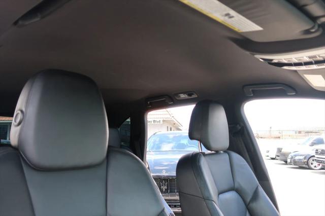 2016 Porsche Cayenne Base