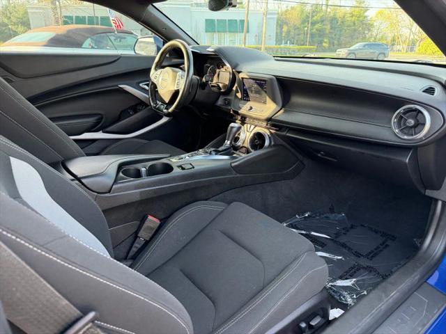2021 Chevrolet Camaro RWD Coupe 1LT