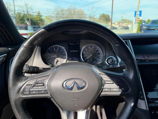 2018 INFINITI Q60 3.0t LUXE