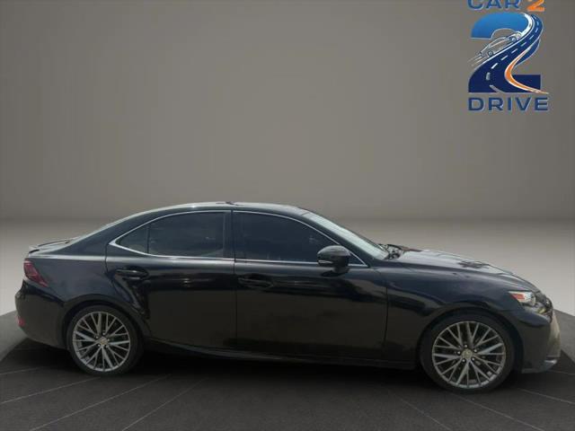 2015 Lexus IS 250 Crafted Line