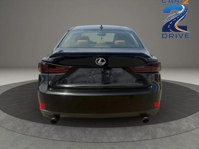 2015 Lexus IS 250 Crafted Line