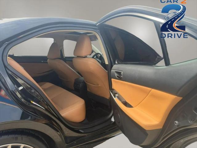 2015 Lexus IS 250 Crafted Line