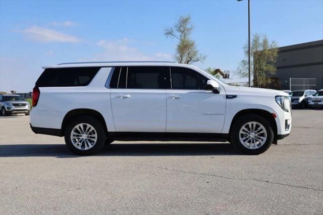 2022 GMC Yukon XL 4WD SLE
