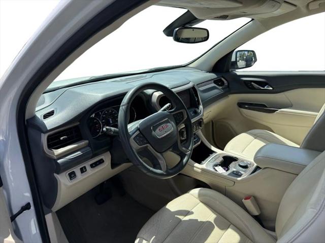 2023 GMC Acadia AWD Denali