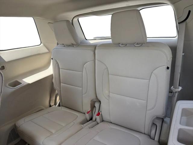 2023 GMC Acadia AWD Denali