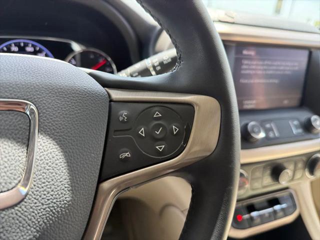 2023 GMC Acadia AWD Denali
