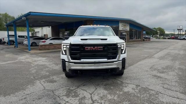 2024 GMC Sierra 3500HD Pro