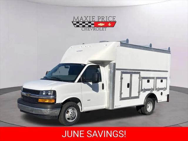 2026 Chevrolet Express Cutaway Work Van