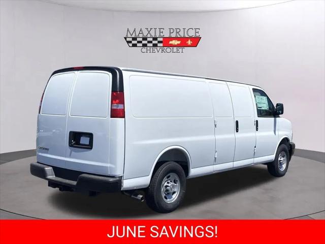 2026 Chevrolet Express Cargo Van 2500 Extended Wheelbase, WT, RWD