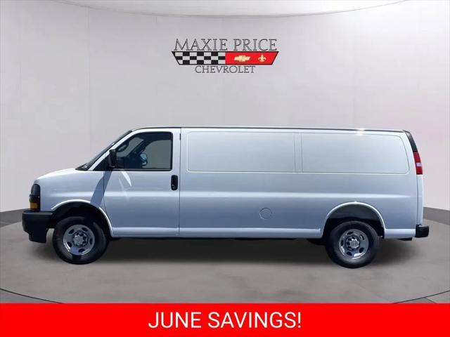 2026 Chevrolet Express Cargo Van 2500 Extended Wheelbase, WT, RWD