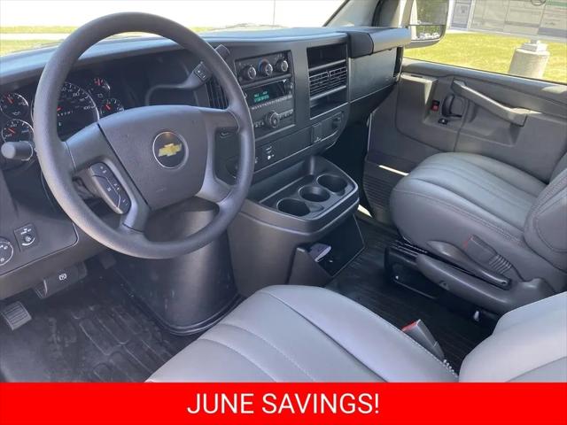 2026 Chevrolet Express Cargo Van 2500 Extended Wheelbase, WT, RWD