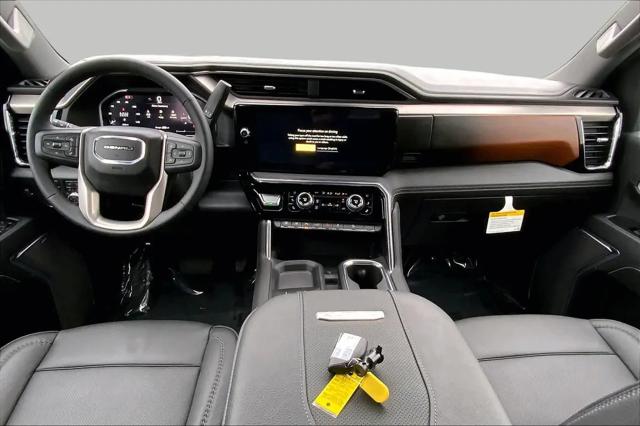 2026 GMC Sierra 2500HD Crew Cab, Standard Bed, Denali, 4WD