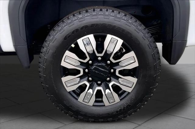 2026 GMC Sierra 2500HD Crew Cab, Standard Bed, Denali, 4WD
