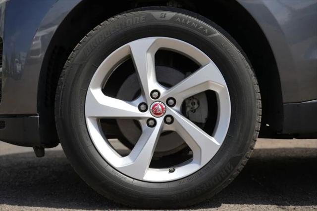 2019 Jaguar F-PACE 25t Premium