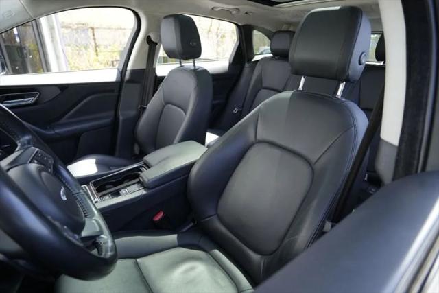 2019 Jaguar F-PACE 25t Premium