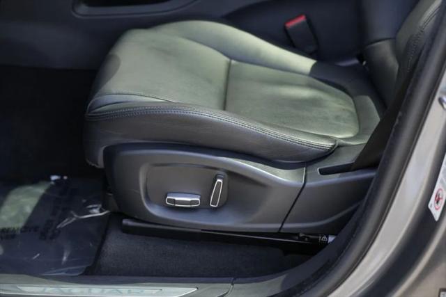 2019 Jaguar F-PACE 25t Premium