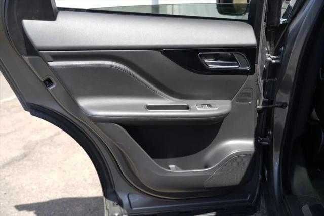 2019 Jaguar F-PACE 25t Premium
