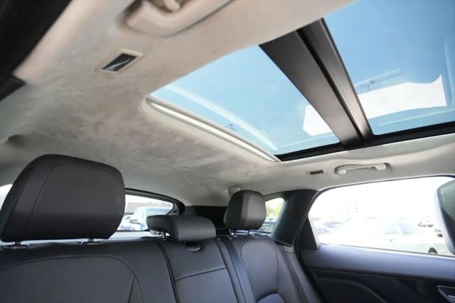 2019 Jaguar F-PACE 25t Premium