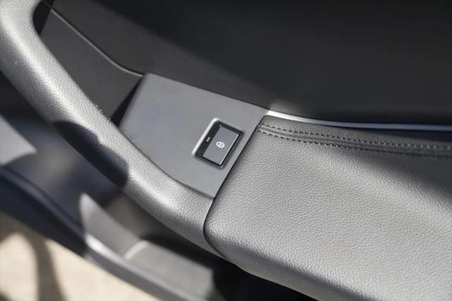 2019 Jaguar F-PACE 25t Premium