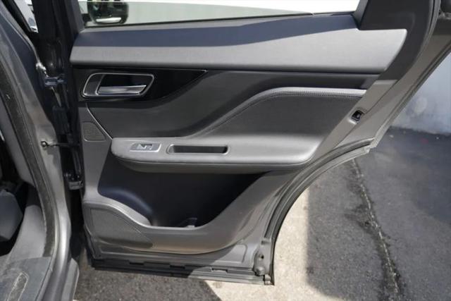 2019 Jaguar F-PACE 25t Premium