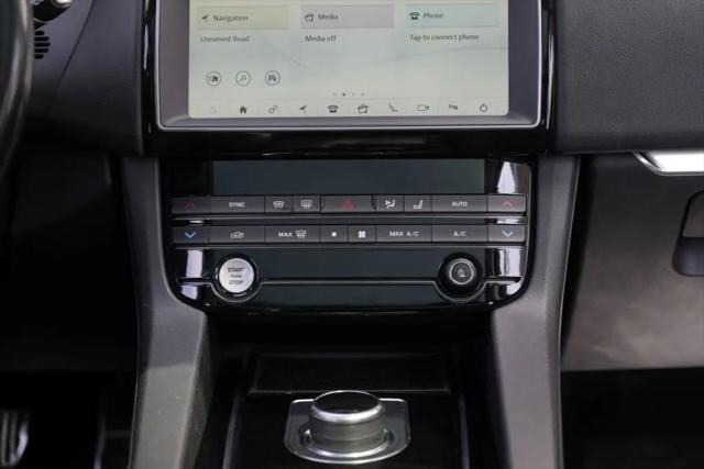 2019 Jaguar F-PACE 25t Premium