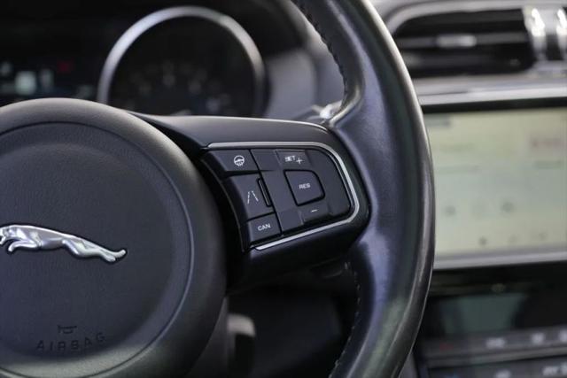 2019 Jaguar F-PACE 25t Premium
