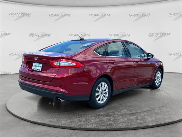 2016 Ford Fusion S