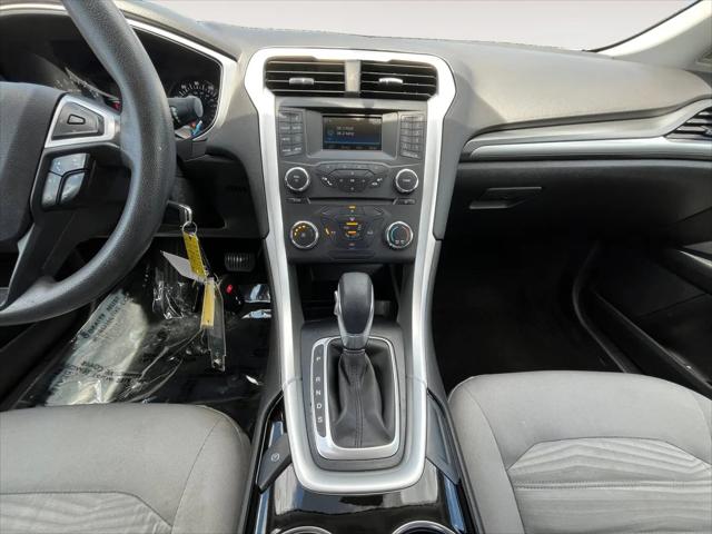 2016 Ford Fusion S