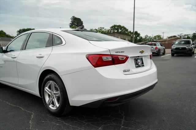 2022 Chevrolet Malibu FWD LS