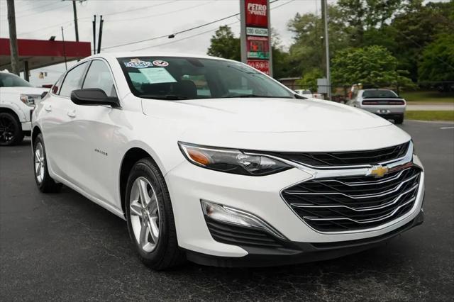 2022 Chevrolet Malibu FWD LS